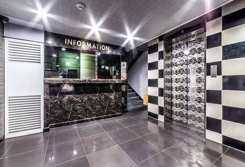 汽车旅馆 Hwagok Charmant