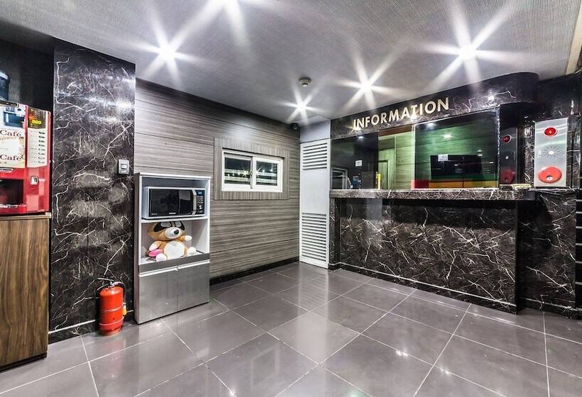 汽车旅馆 Hwagok Charmant