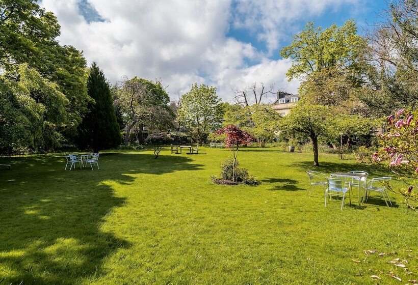 ペンション Crescent House