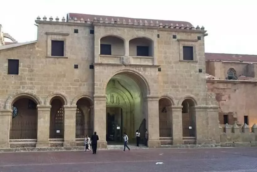 پانسیون Diamonds Hotel Boutique