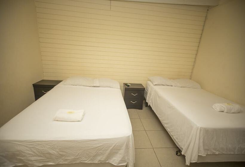 پانسیون Glimbaro's Guest House