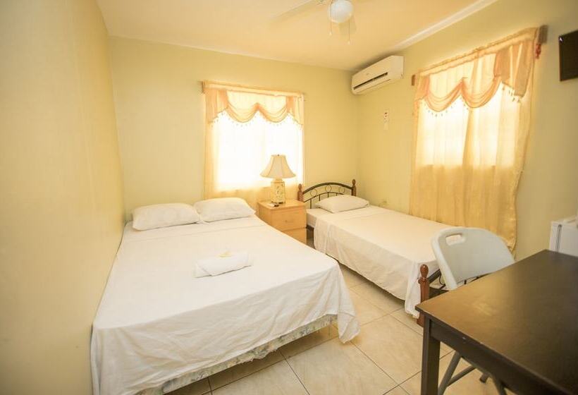 پانسیون Glimbaro's Guest House