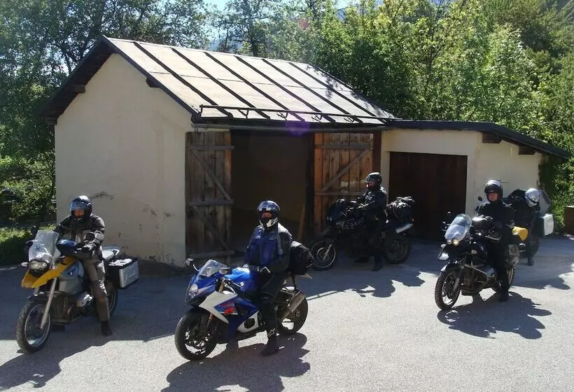 Majatalo Gîte Auberge De Montvilliers