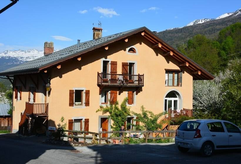 פנסיון Gîte Auberge De Montvilliers
