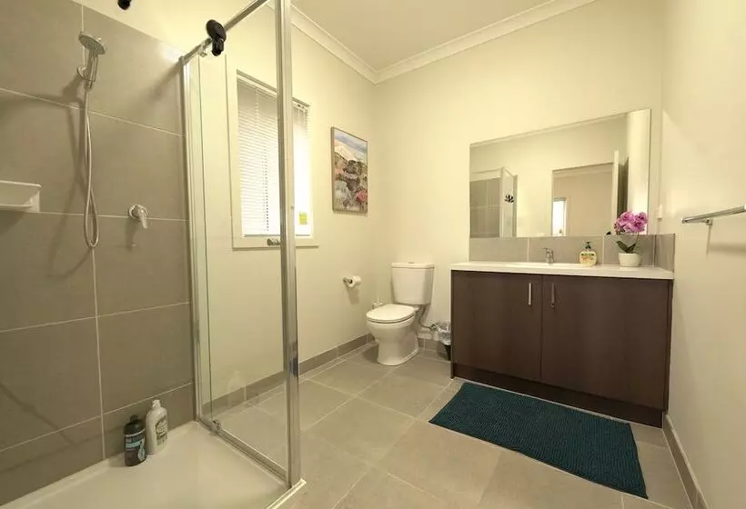 Majatalo Newly Modern Home For Big Group Near Sc