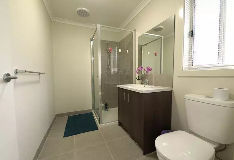 Majatalo Newly Modern Home For Big Group Near Sc