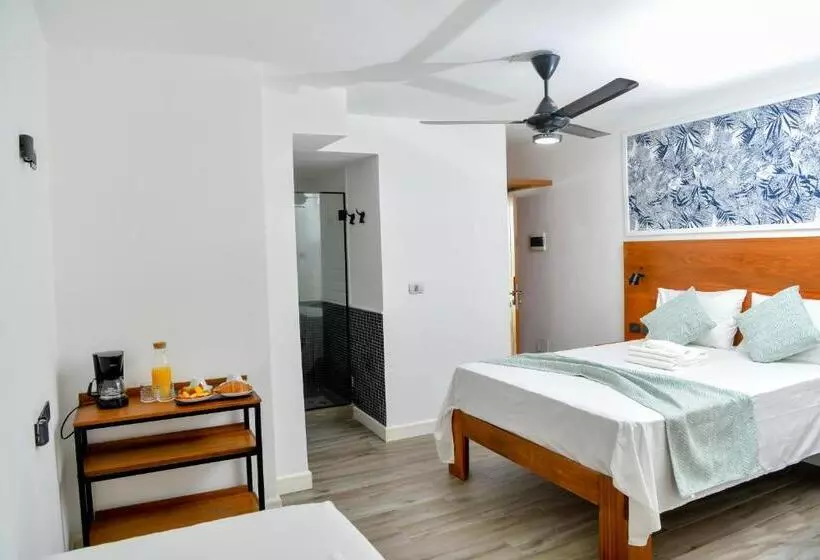 پانسیون Honky Tonk Punta Cana