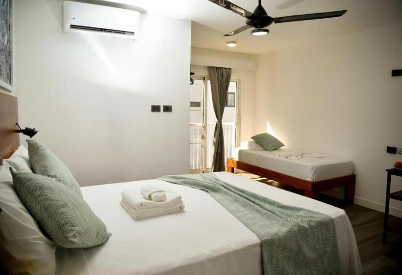 پانسیون Honky Tonk Punta Cana