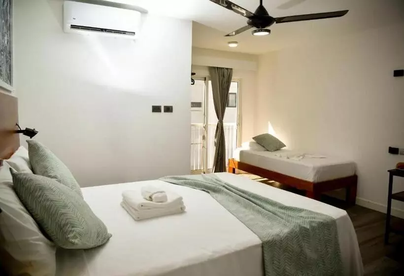 پانسیون Honky Tonk Punta Cana