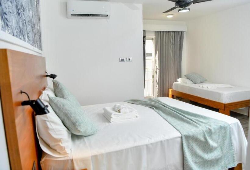 پانسیون Honky Tonk Punta Cana