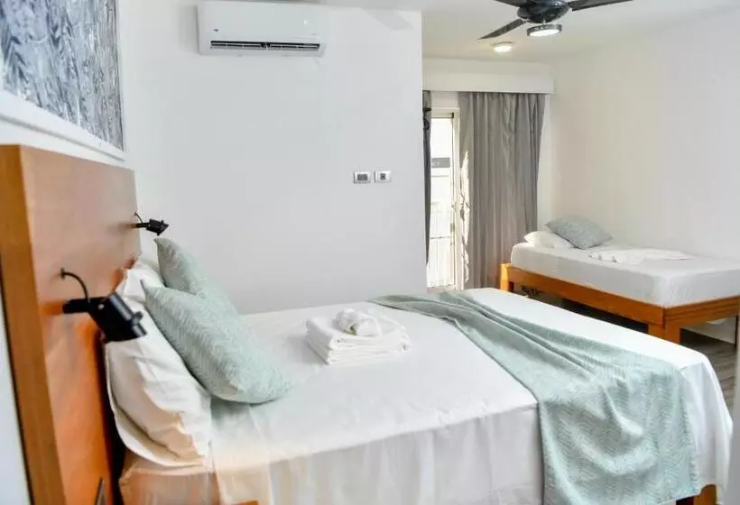 پانسیون Honky Tonk Punta Cana