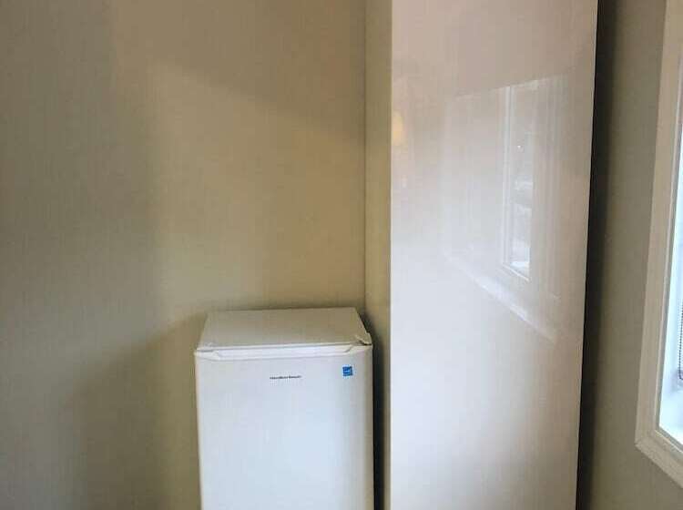 پانسیون Rosemont