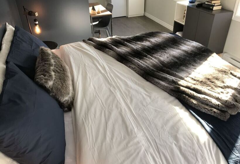 پانسیون Rosemont