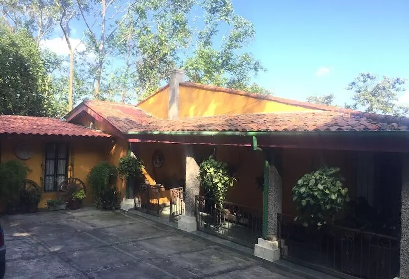 تختخواب و صبحانه Hacienda San Miguel Bed&breakfast