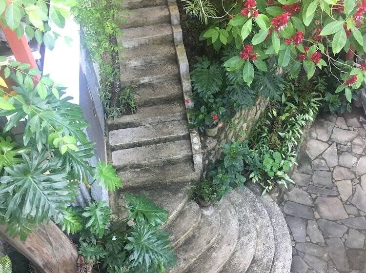 تختخواب و صبحانه Hacienda San Miguel Bed&breakfast