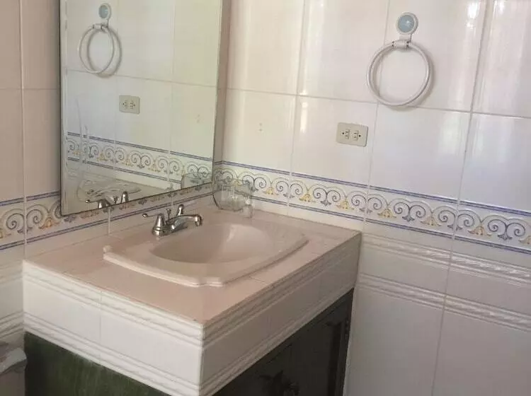 تختخواب و صبحانه Hacienda San Miguel Bed&breakfast