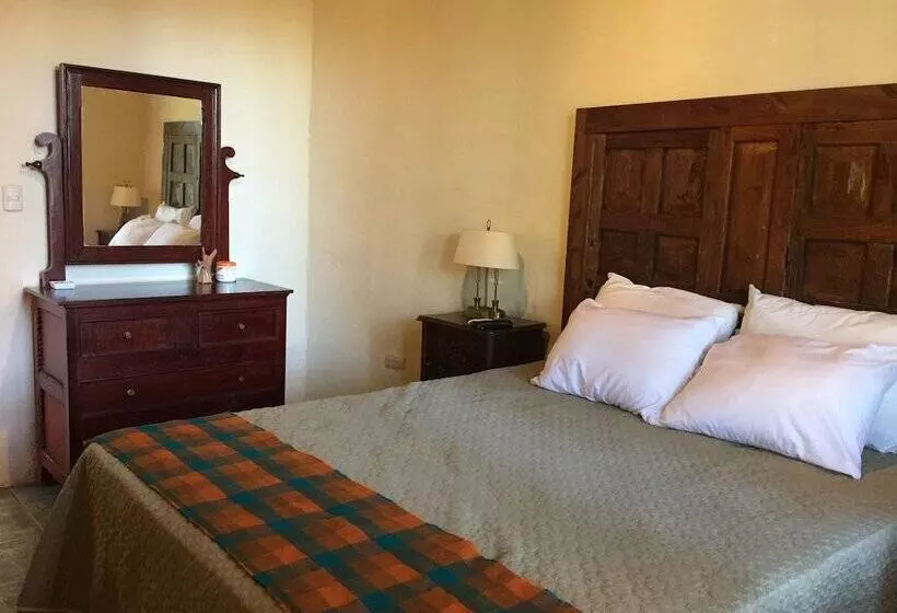 تختخواب و صبحانه Hacienda San Miguel Bed&breakfast