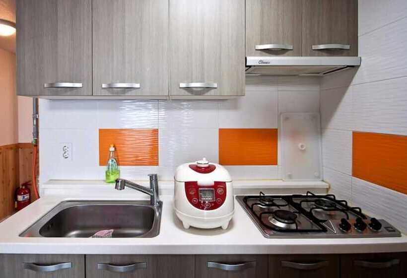 Daebudo Larry Pension