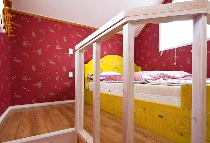 Daebudo Larry Pension