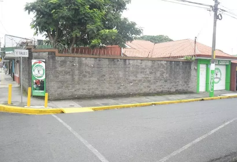 Green Country Hotel Hostel