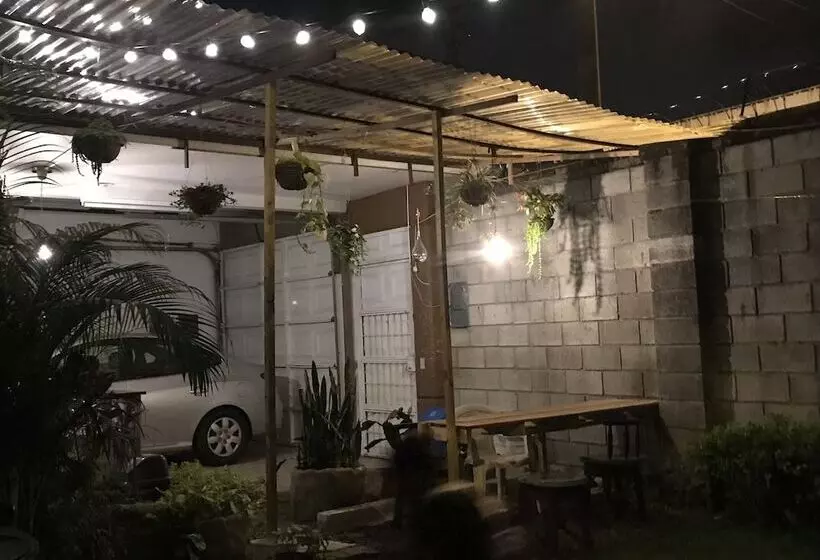 Green Country Hotel Hostel