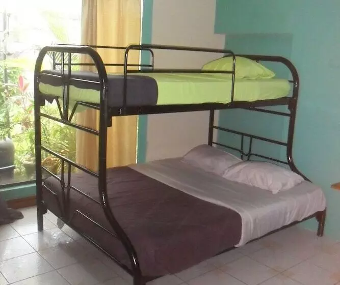 Green Country Hotel Hostel