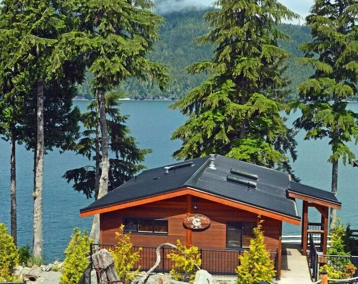 Handsome Dan's Port Renfrew