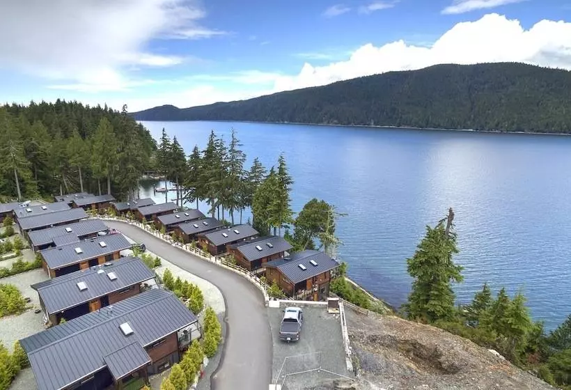 Handsome Dan's Port Renfrew