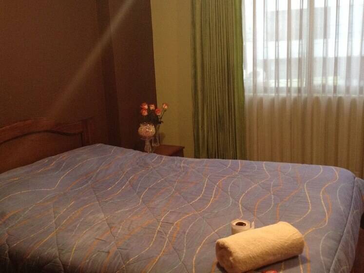 Hostal Flor De Kanela