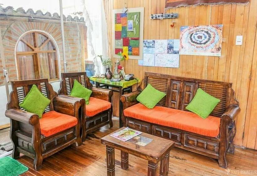فندق فئة نجمة واحدة Otavalo Huasi Ii