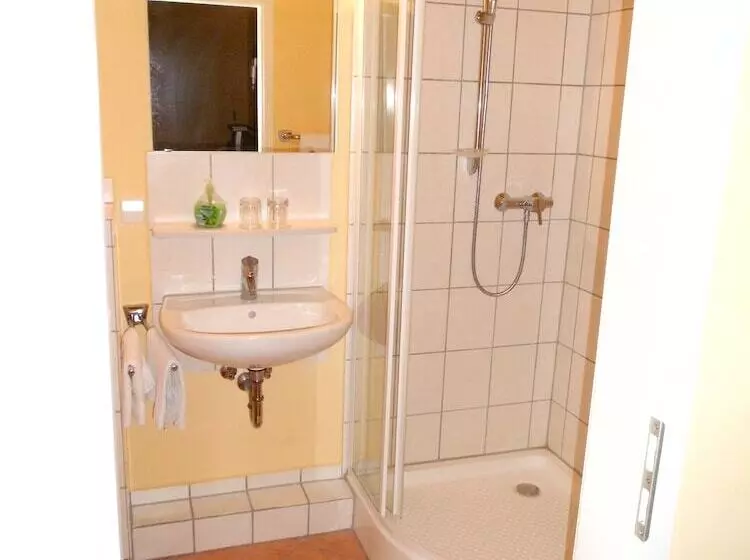 Hotelli Hahne´s Gästehaus