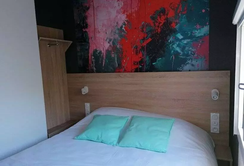 ホテル Kyriad Direct Martigues