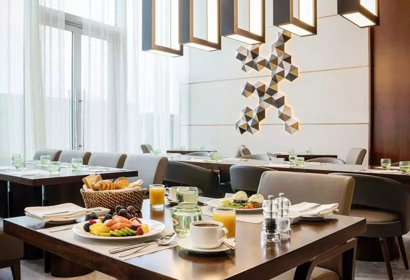 هتل Marriott Executive Apartments Kuwait City