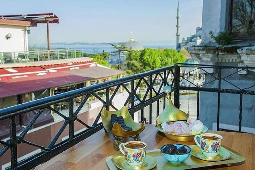 هتل Million Old City Apartment