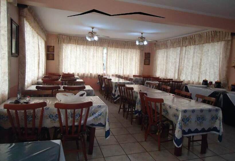 Отель Refúgio Da Lua