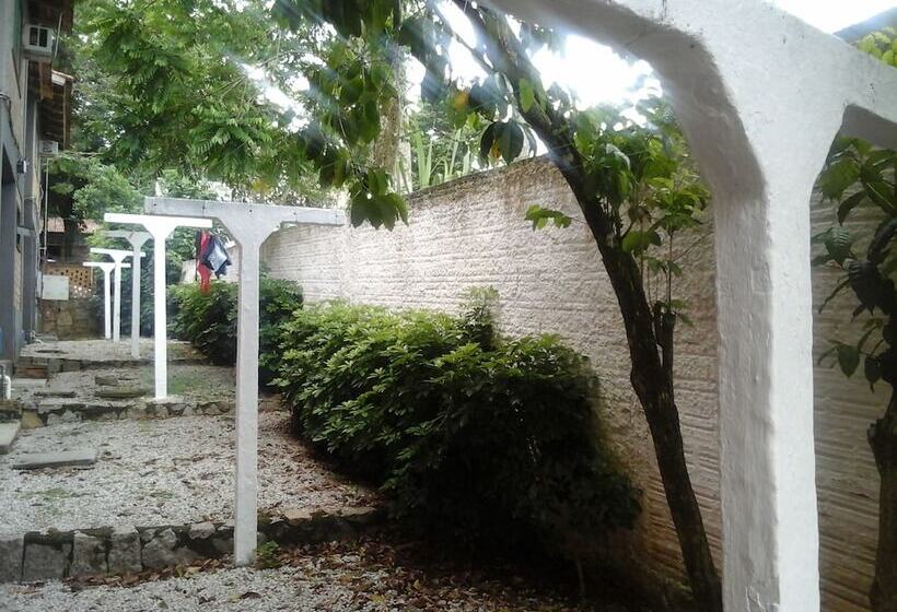 בית מלון כפרי Residencial Açores