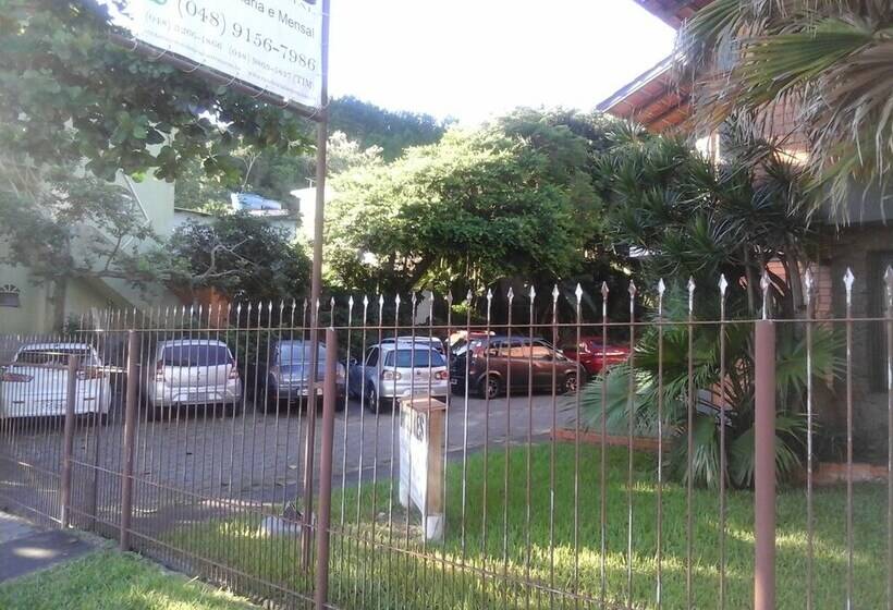 בית מלון כפרי Residencial Açores