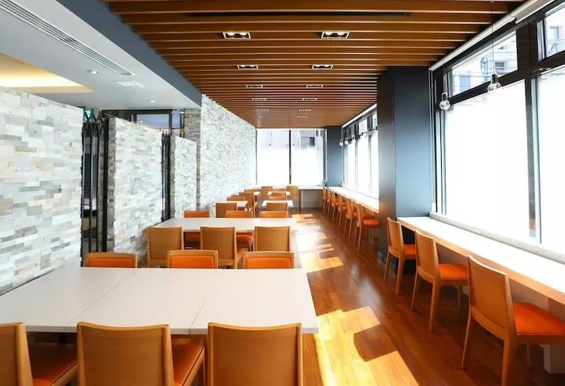 هتل B Suites Namba Kuromon