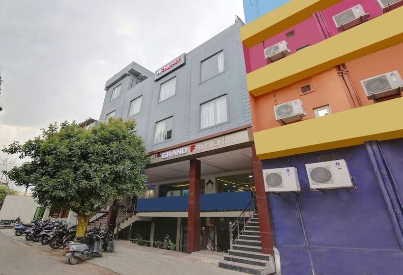 Hotelli Treebo Trend Grandfather