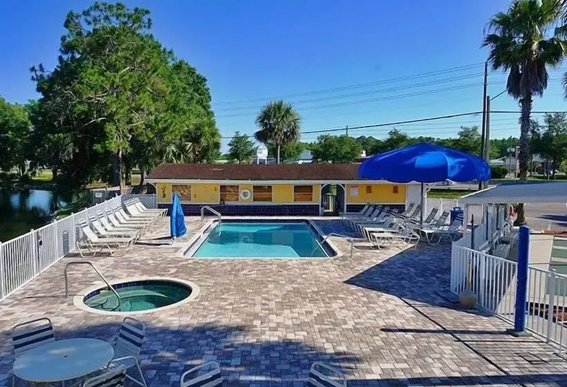 ホテル Winter Quarters Pasco Rv Resort   Campground