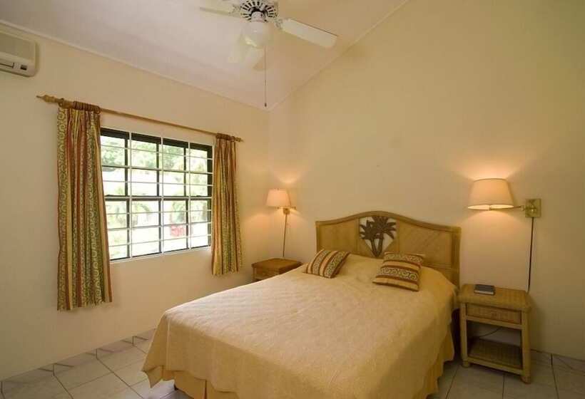 Kingsville Apartments