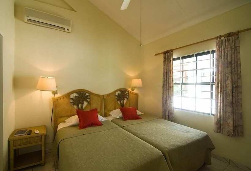 Kingsville Apartments