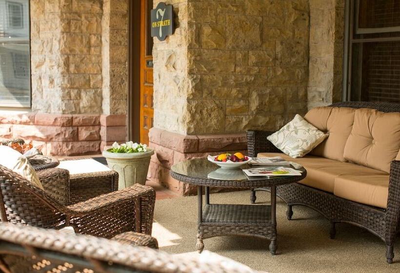 Пансион 7 On Strath