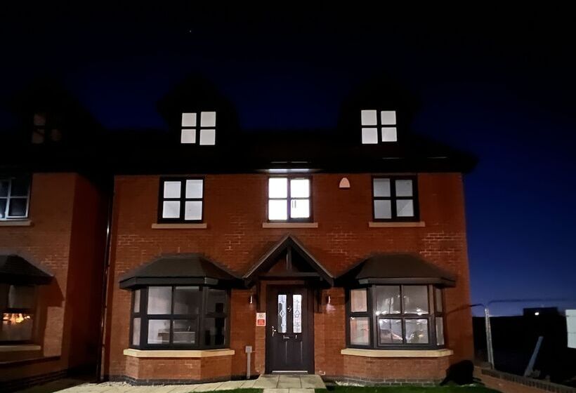 펜션 Berkshire Residence