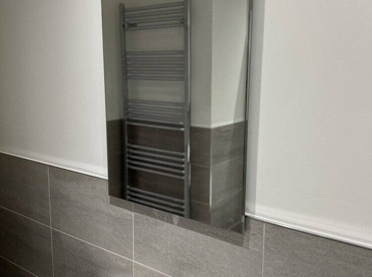 펜션 Berkshire Residence