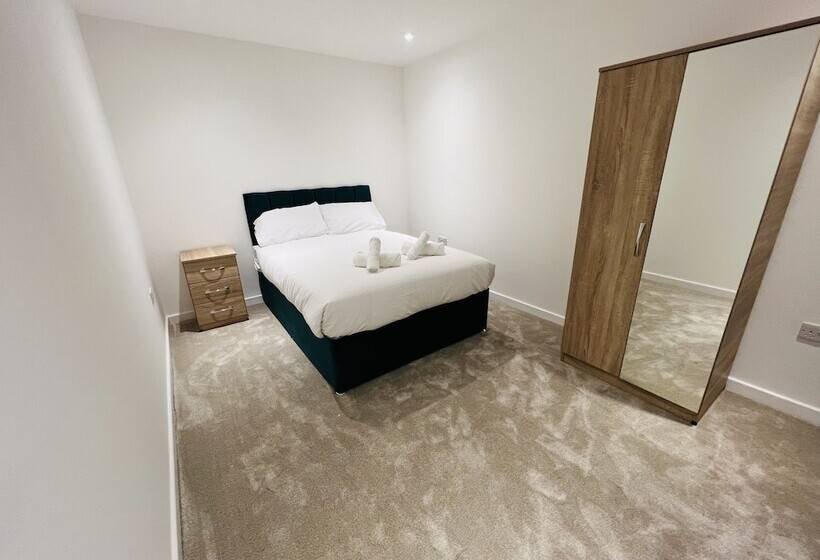 펜션 Berkshire Residence