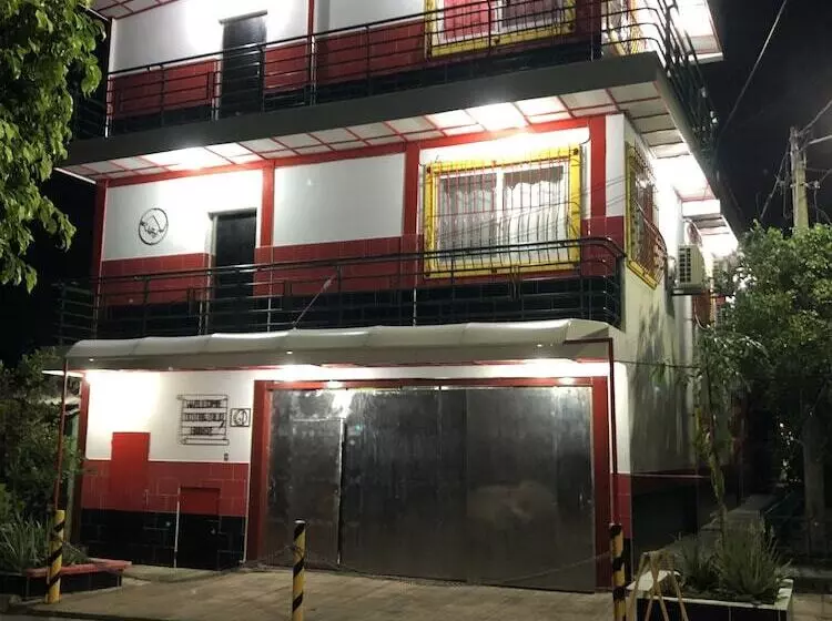 ペンション Casa Hotel La Casa Vieja