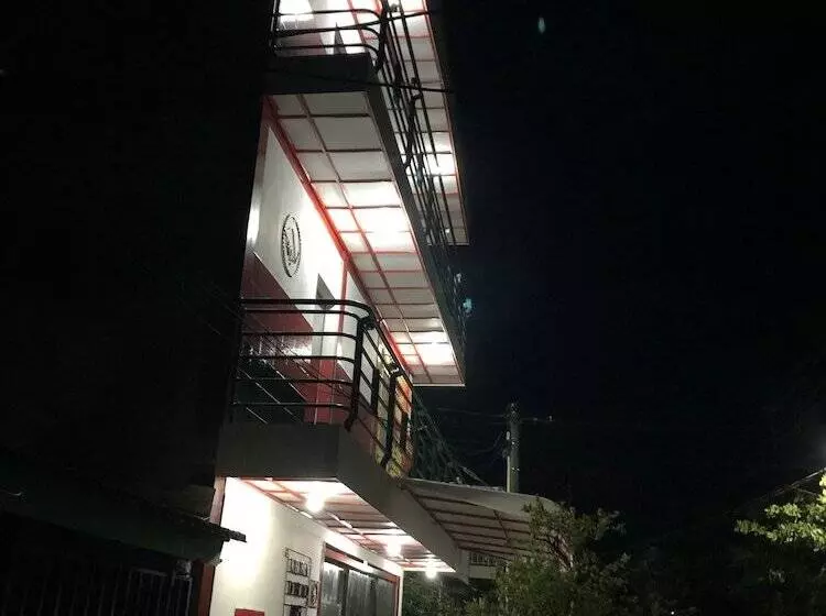 ペンション Casa Hotel La Casa Vieja