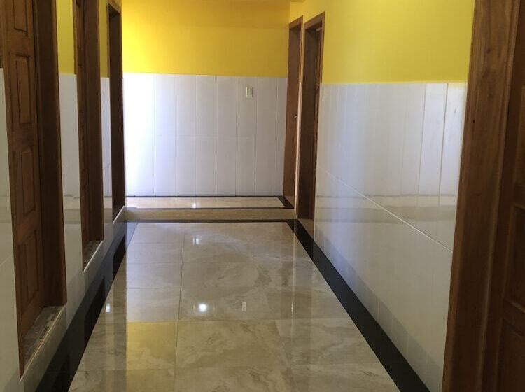 پانسیون Casa Hotel La Casa Vieja