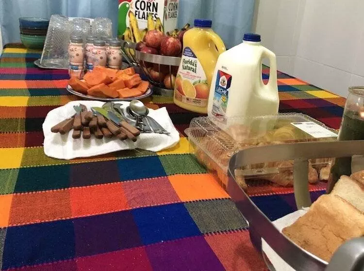 ペンション Casa Hotel La Casa Vieja